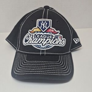 New Era 39THIRTY New York Yankees League Champions Cap. Youth Size WS 2009. Blk